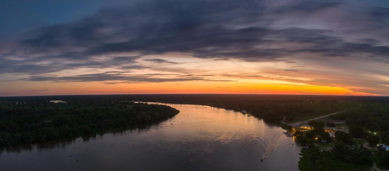 Santa Rosa Pantanal Hotel Porto Jofre Buitenkant foto